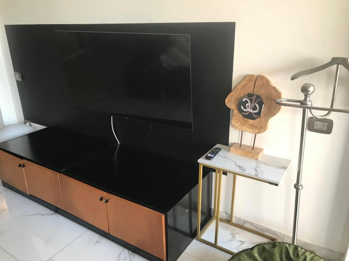 Wohnung Mit Direktem Meerzugang 托瓦尼亚 外观 照片